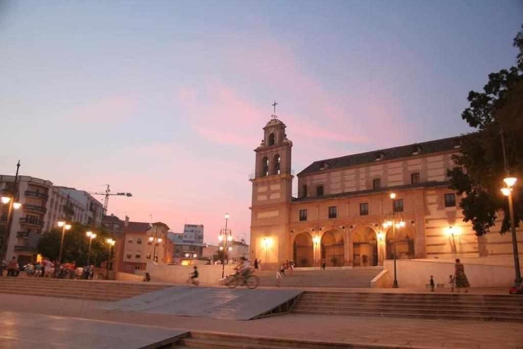 Apartamento En Pleno Centro De Malaga Bagian luar foto