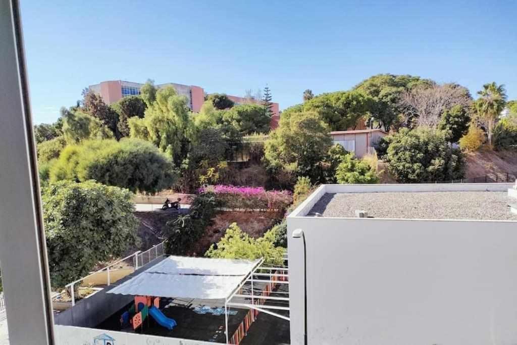Apartamento En Pleno Centro De Malaga Bagian luar foto